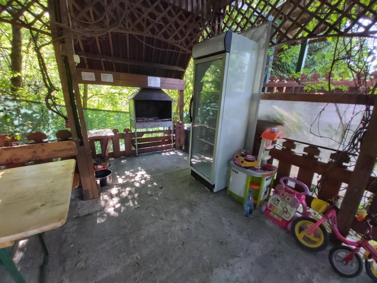 Bungalow Camping Edelweiss - Floare De Colt - Gyopar Rimetea Bagian luar foto