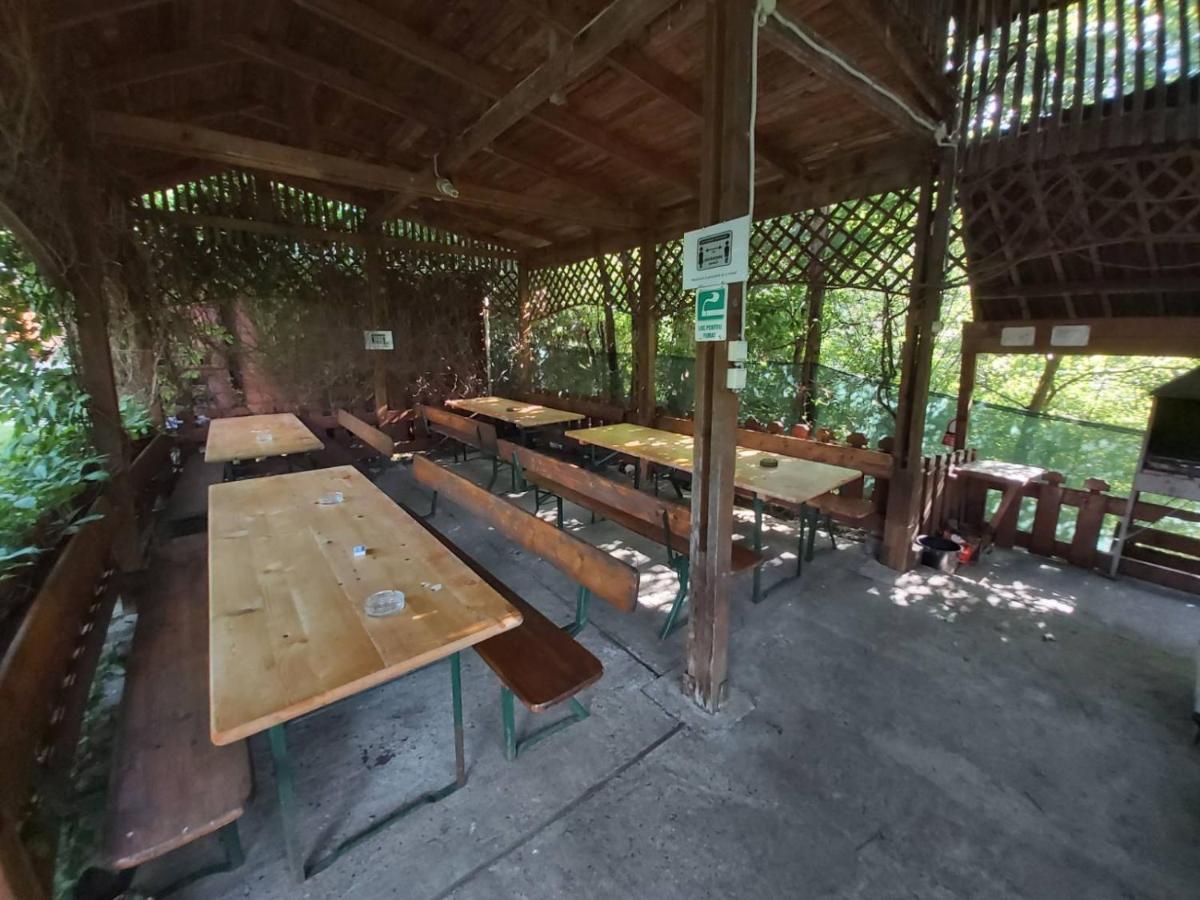 Bungalow Camping Edelweiss - Floare De Colt - Gyopar Rimetea Bagian luar foto