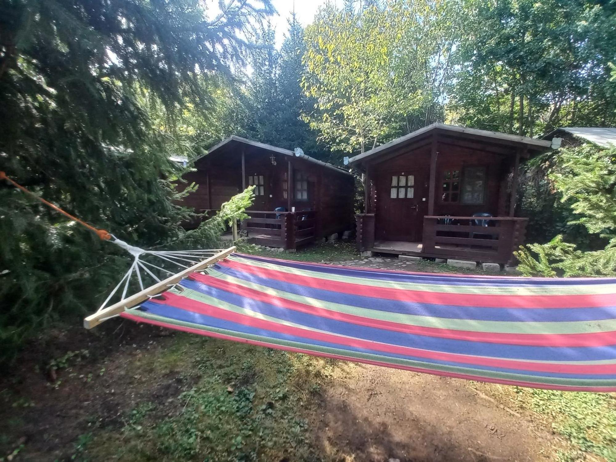 Bungalow Camping Edelweiss - Floare De Colt - Gyopar Rimetea Bagian luar foto